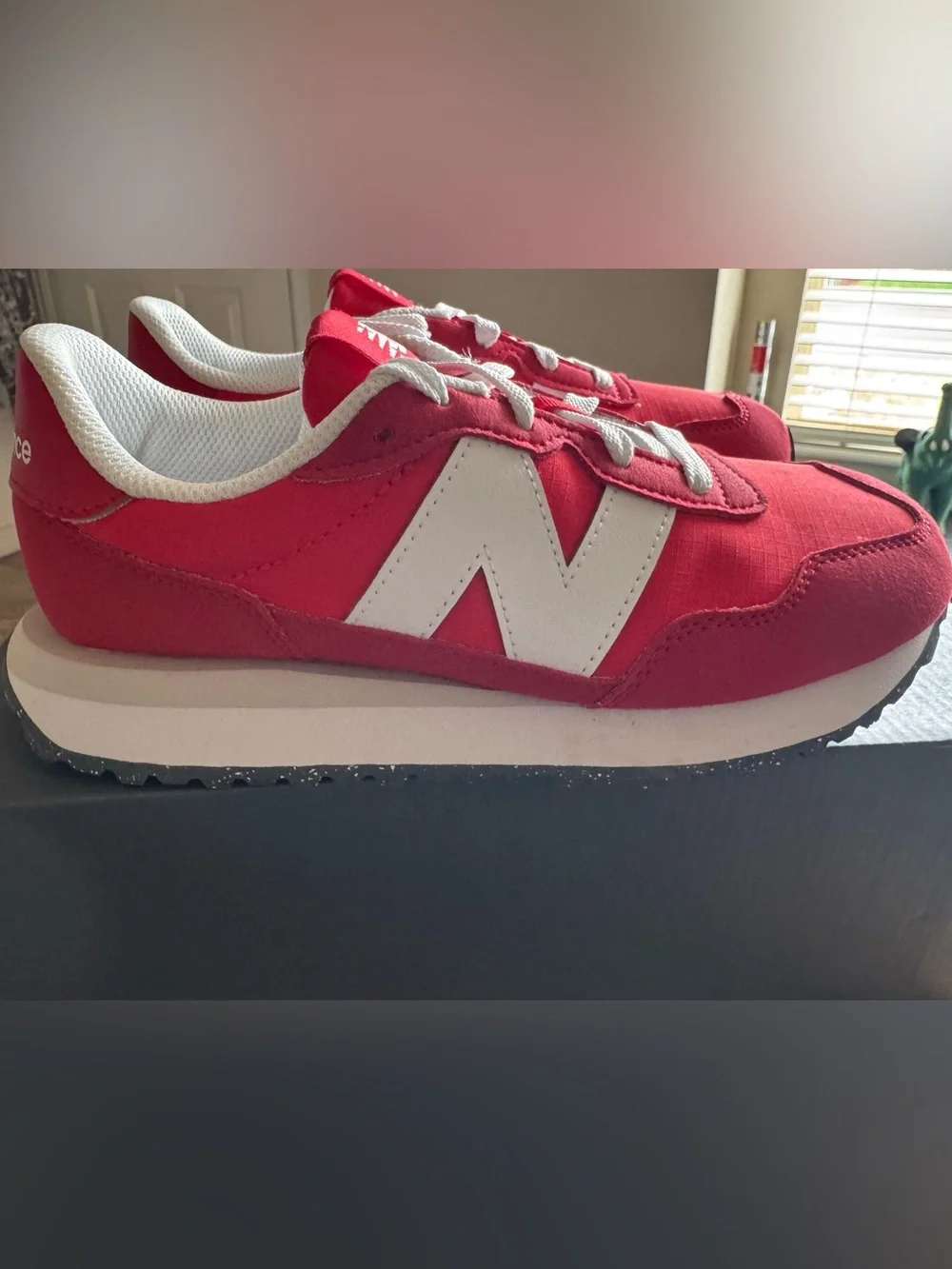 New Balance 237 3.5Y/5W, Brand NEW